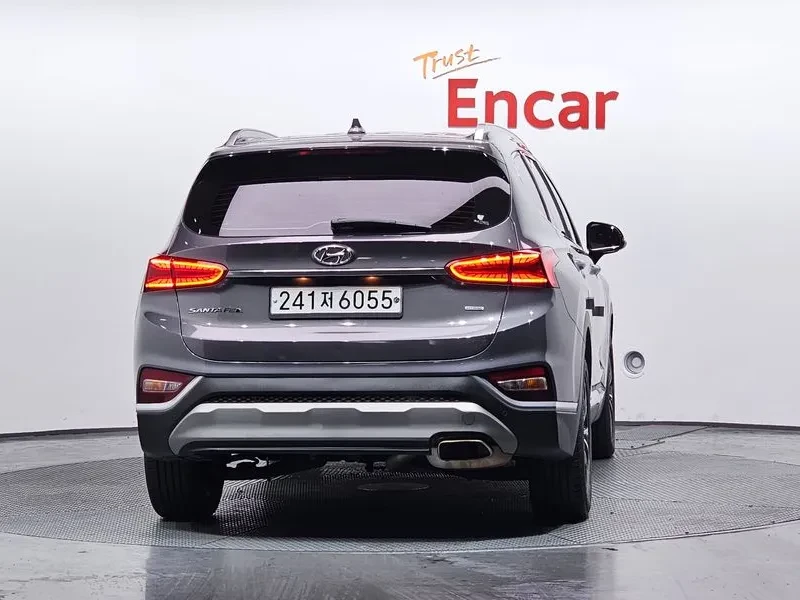 Hyundai Santa fe 2.0 4WD PRESTIGE, снимка 4 - Автомобили и джипове - 55801348