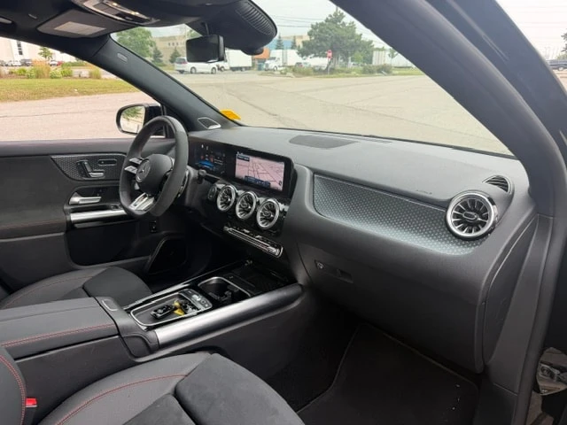Mercedes-Benz GLA * AMG 35 * CARFAX * , снимка 17 - Автомобили и джипове - 56010453