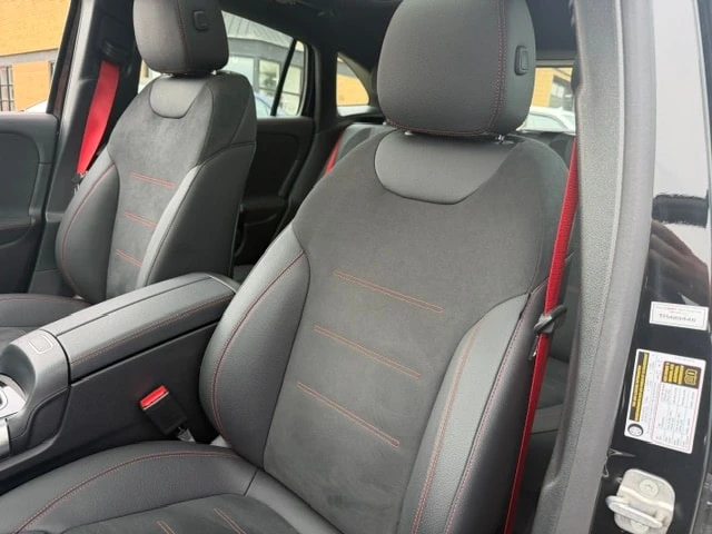 Mercedes-Benz GLA * AMG 35 * CARFAX * , снимка 12 - Автомобили и джипове - 56010453