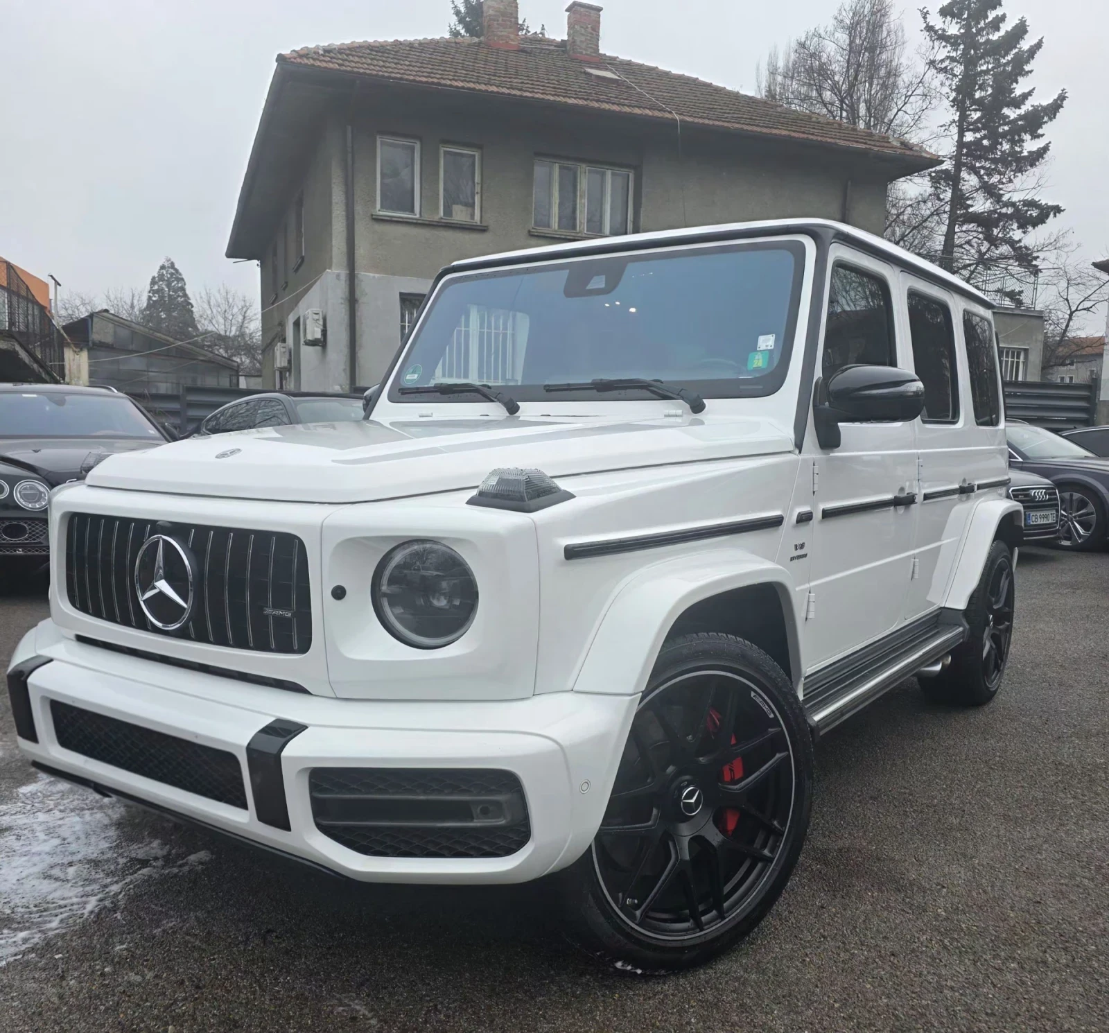 Mercedes-Benz G 63 AMG ГОТОВ ЛИЗИНГ/Burmester/360, снимка 1