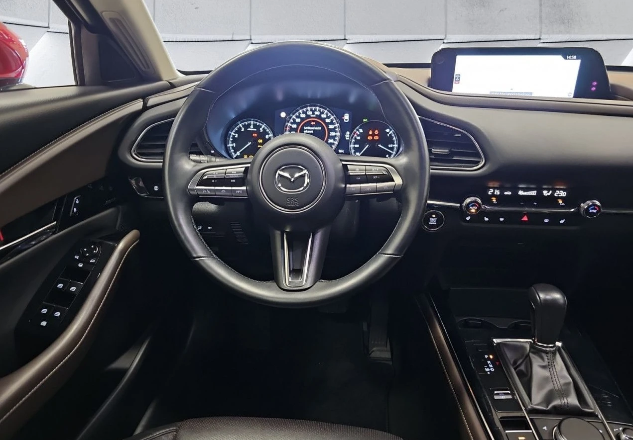 Mazda CX-30 SKY-X AWD AT ACC AHK MATRIX BOSE LEDER 60 000 KM - изображение 8