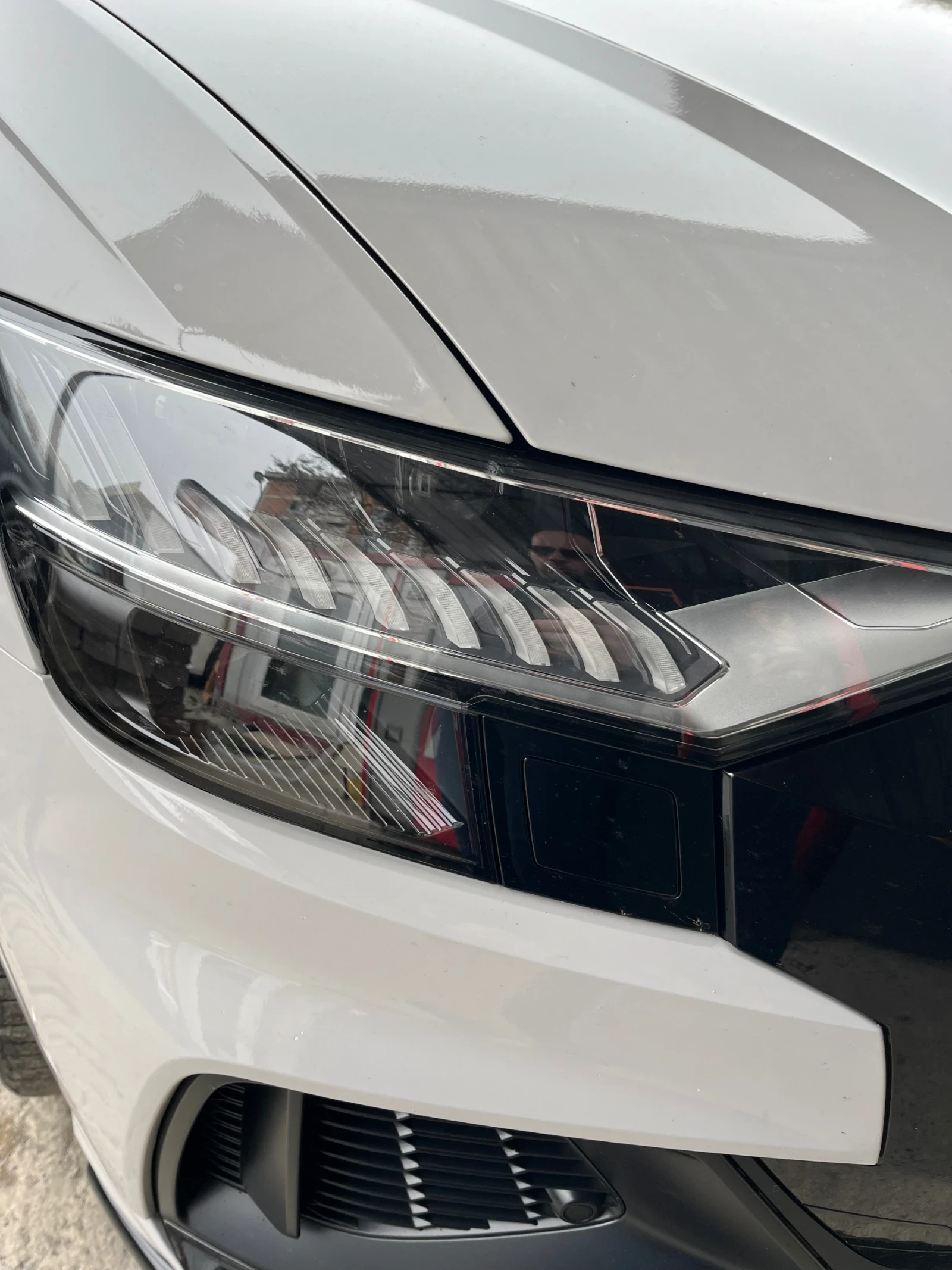 Audi Q8 5.0-3х S-line - изображение 9