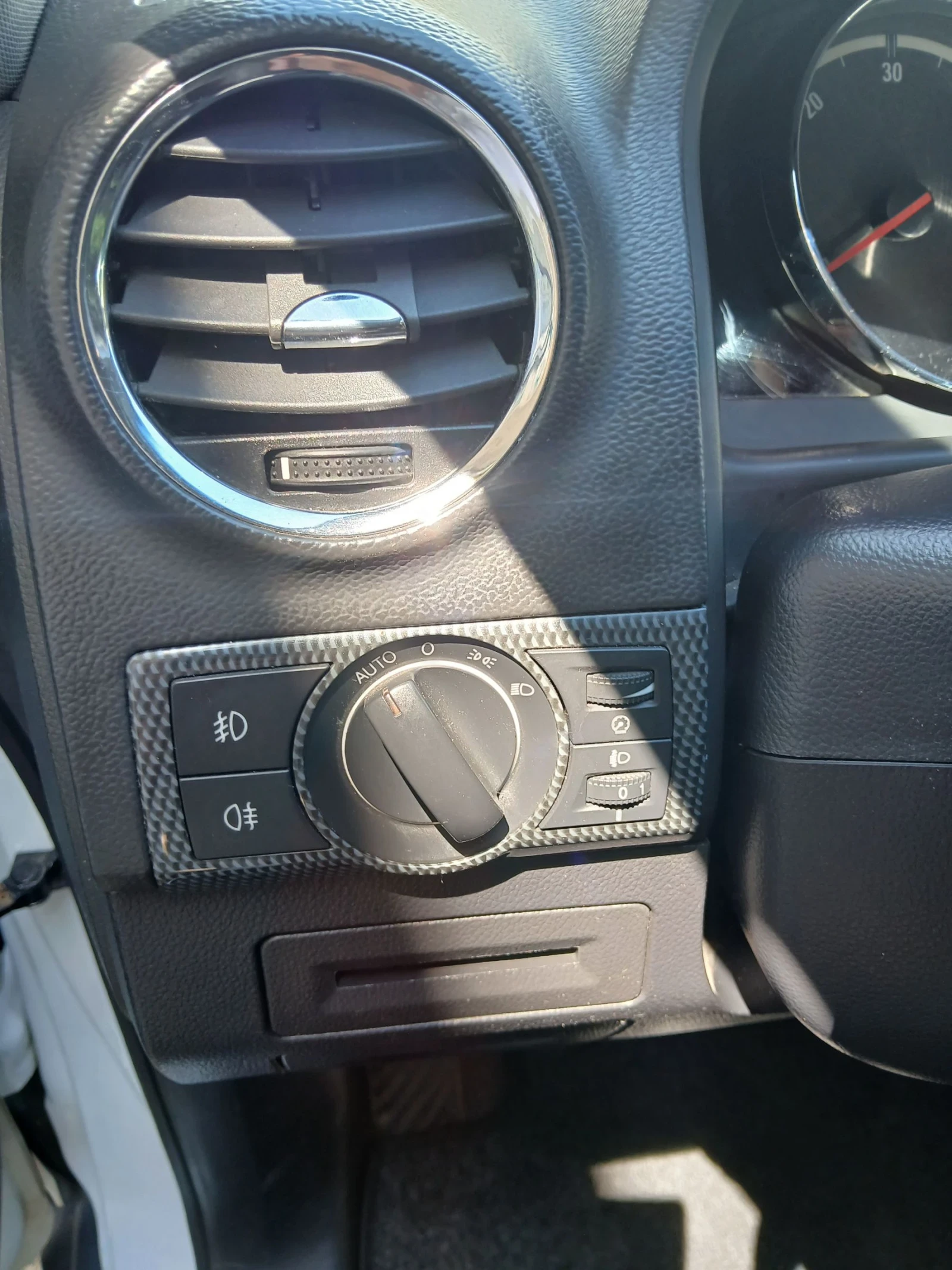Opel Antara  - изображение 8