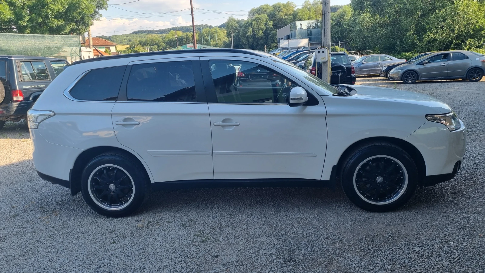 Mitsubishi Outlander 2.2did - изображение 3