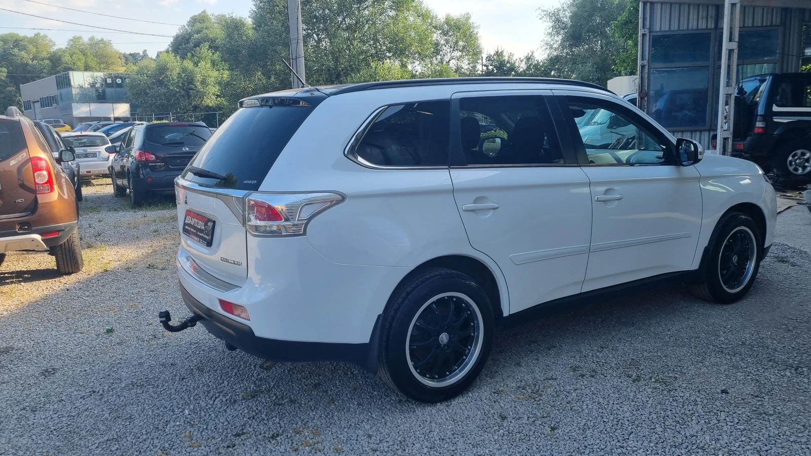 Mitsubishi Outlander 2.2did - изображение 4