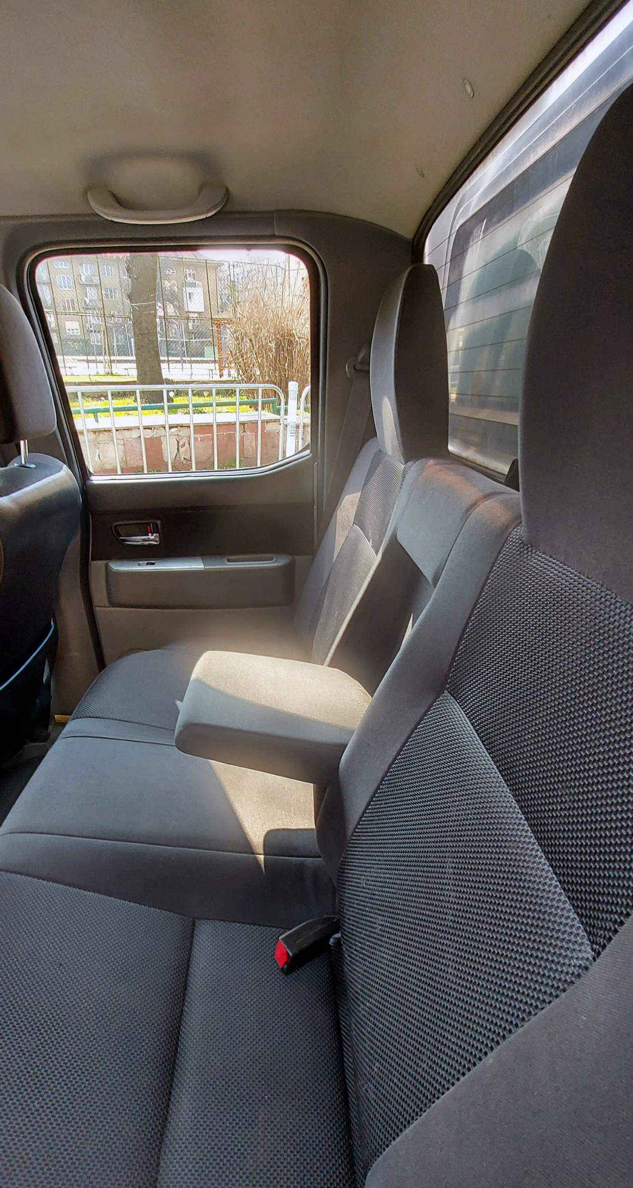 Mazda BT-50 2009, снимка 7 - Автомобили и джипове - 53904218