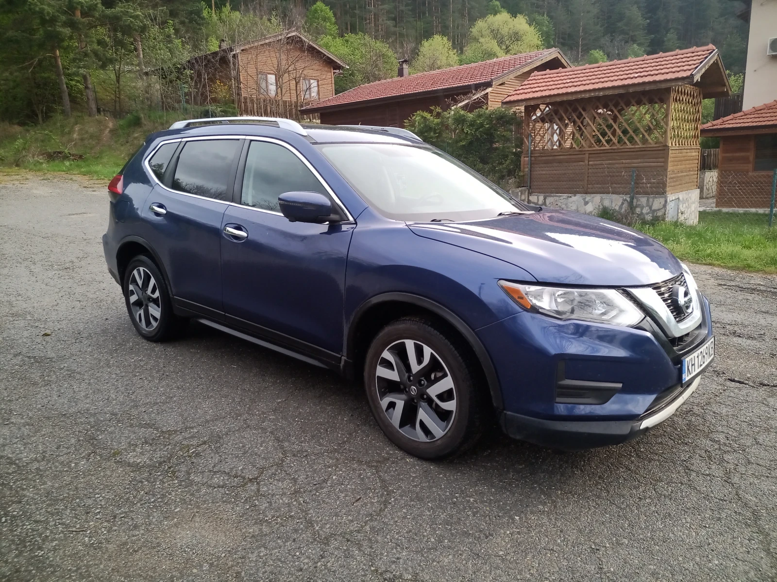 Nissan X-trail Rouge ГАЗ, снимка 2 - Автомобили и джипове - 54047861