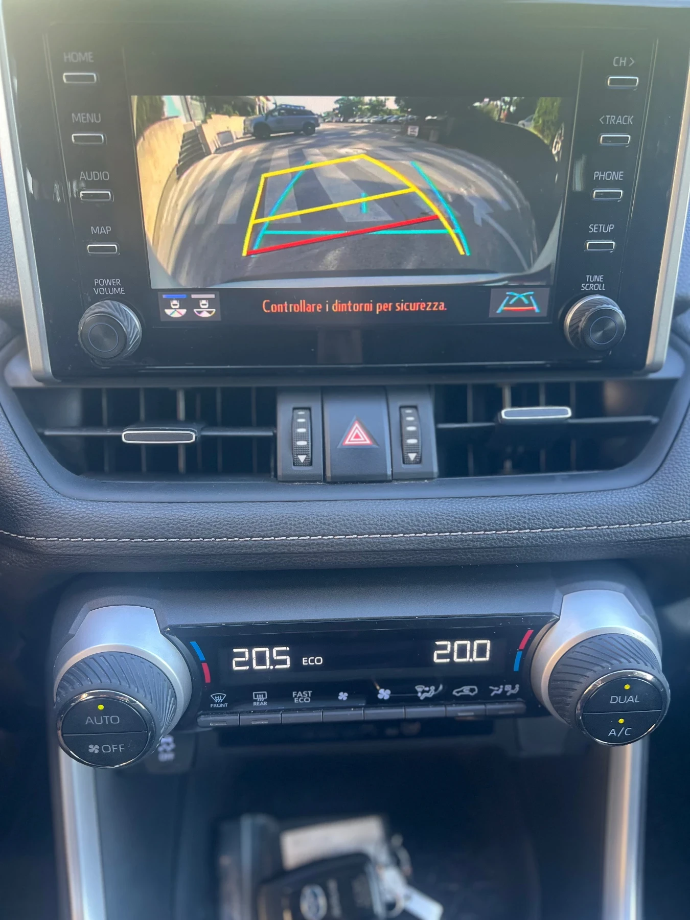 Toyota Rav4 2.5 Hybrid 218к.с , снимка 12 - Автомобили и джипове - 54757416