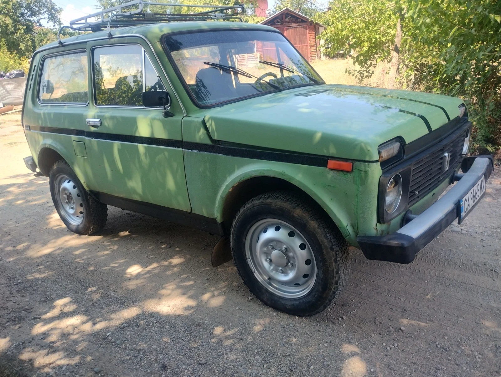 Lada Niva 1.7 Карбуратор, снимка 2 - Автомобили и джипове - 55577925