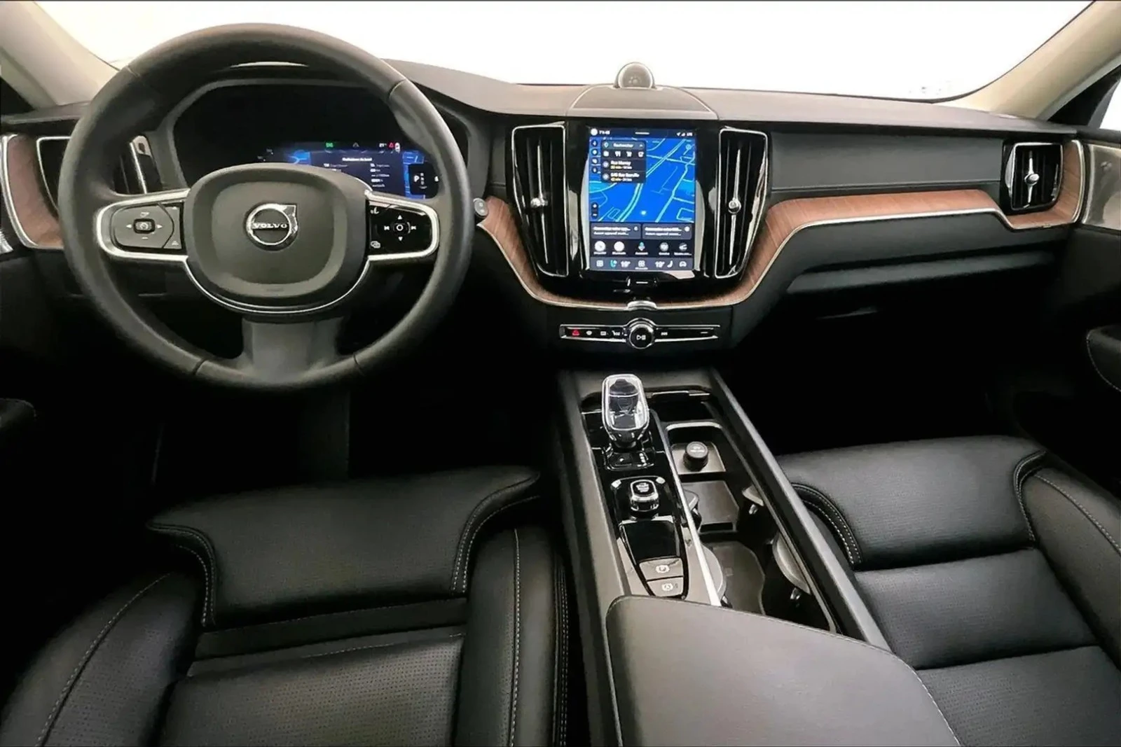 Volvo XC60 B5 ULTIMATE B&W ЦЕНА ДО БЪЛГАРИЯ АВТОКРЕДИТ, снимка 12 - Автомобили и джипове - 55953681