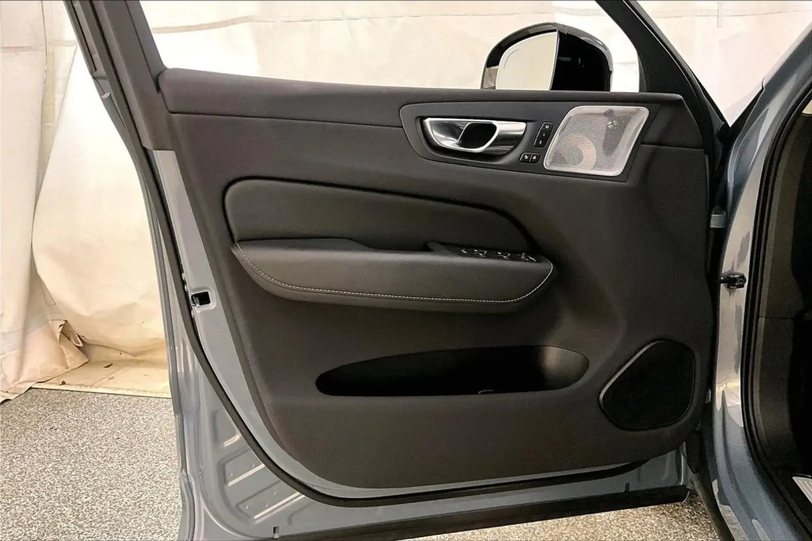 Volvo XC60 B5 ULTIMATE B&W ЦЕНА ДО БЪЛГАРИЯ АВТОКРЕДИТ, снимка 8 - Автомобили и джипове - 55953681