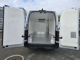 Renault Master E-TECH MASTER RED VAN 3T5 - L3H2   | Mobile.bg    5