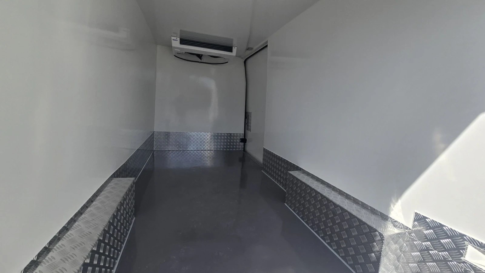 Renault Master E-TECH MASTER RED VAN 3T5 - L3H2 ХЛАДИЛЕН , снимка 7 - Бусове и автобуси - 49874625