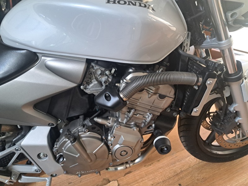 Honda Hornet 600, снимка 15 - Мотоциклети и мототехника - 45150405