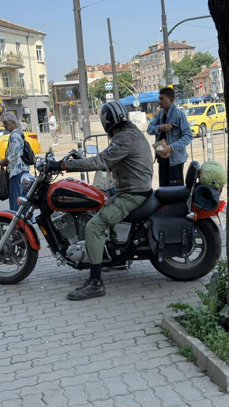 Honda Shadow Spirit , снимка 6 - Мотоциклети и мототехника - 52530334