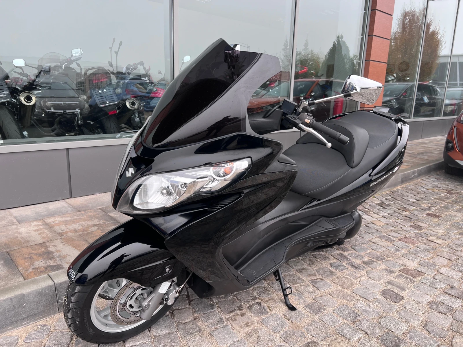 Suzuki Burgman 400i - изображение 5