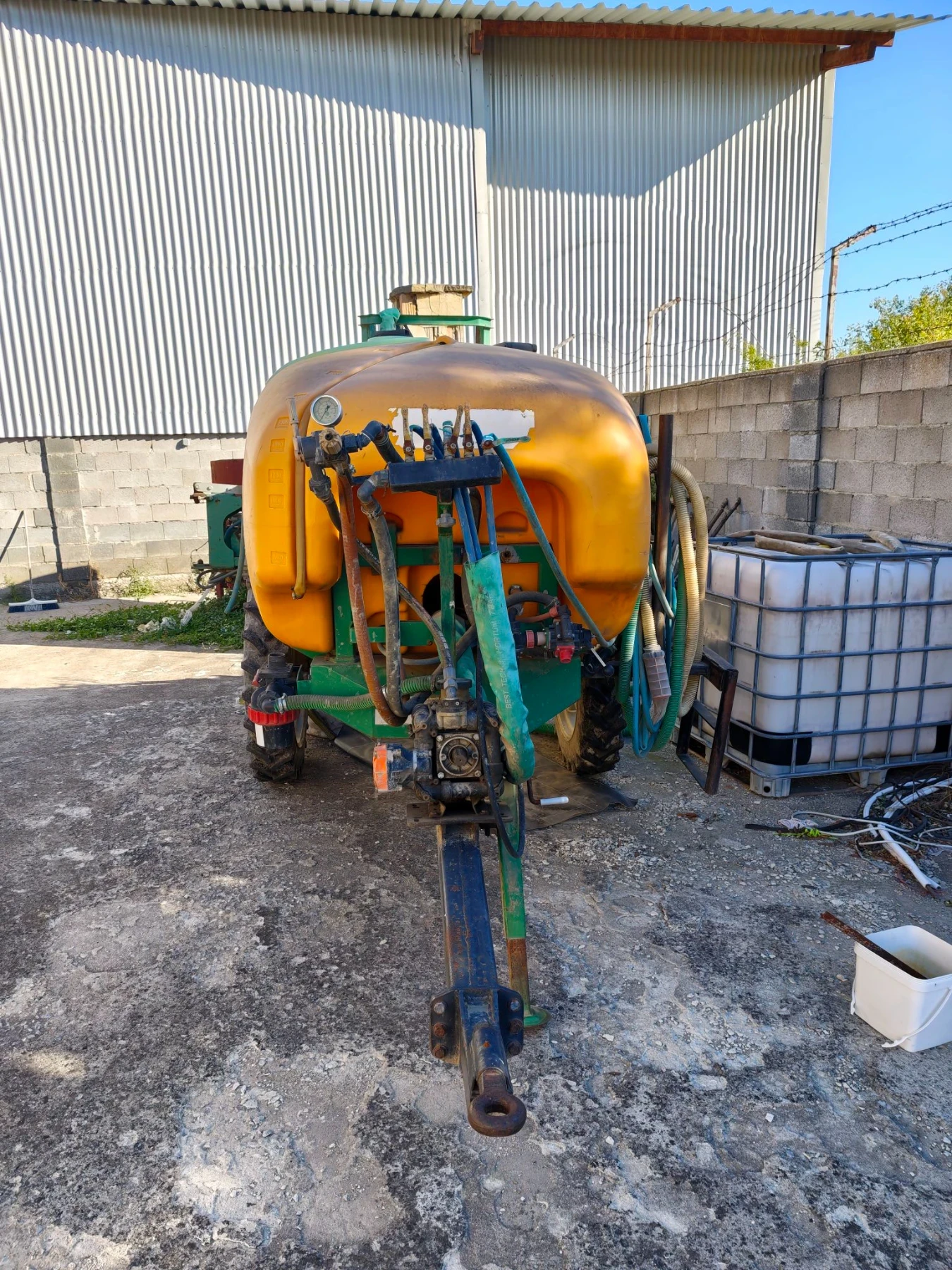 Пръскачка Друга марка Agriuma 2200л