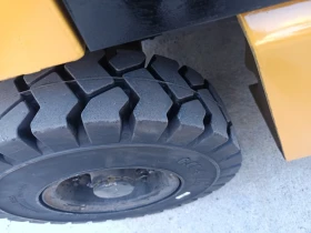 Мотокар Yale ДИЗЕЛ 2 ТОНА ИЗРАВНИТЕЛ, снимка 7