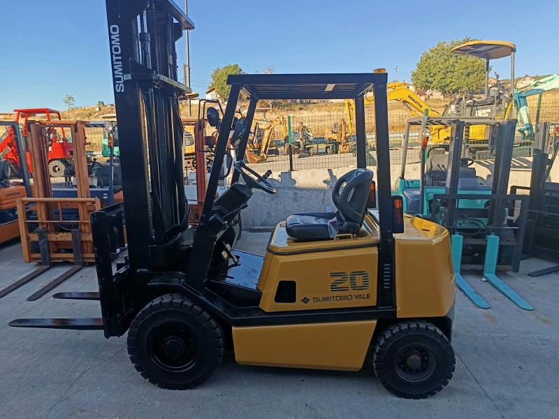 Мотокар Yale ДИЗЕЛ 2 ТОНА ИЗРАВНИТЕЛ, снимка 11 - Индустриална техника - 51769642