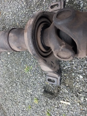 кардан за мерцедес Е  класа, снимка 3 - Части - 53458449