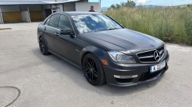 Mercedes-Benz C 63 AMG, снимка 2