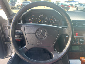 Mercedes-Benz 124 300д, снимка 11
