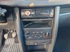 Peugeot 207 1.4HDI, 68кс, 08г, 5вр, Италия , снимка 16