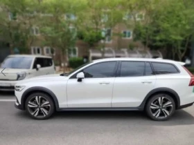 Volvo V60 Cross Country 2Nd Generation T5 Pro Awd | Auto.bg — изображение 3