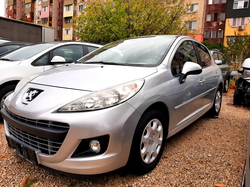 Peugeot 207 1.4i  euro 5, снимка 1 - Автомобили и джипове - 46779676