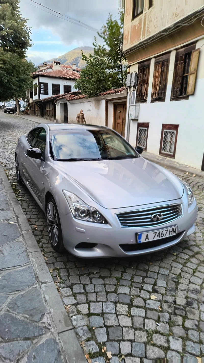 Infiniti G37, снимка 1 - Автомобили и джипове - 47972895