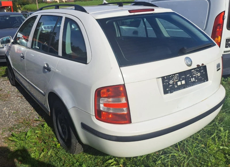 Skoda Fabia, снимка 5 - Автомобили и джипове - 46970085