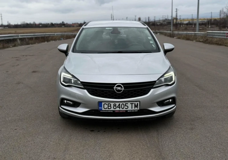 Opel Astra, снимка 1 - Автомобили и джипове - 47404045