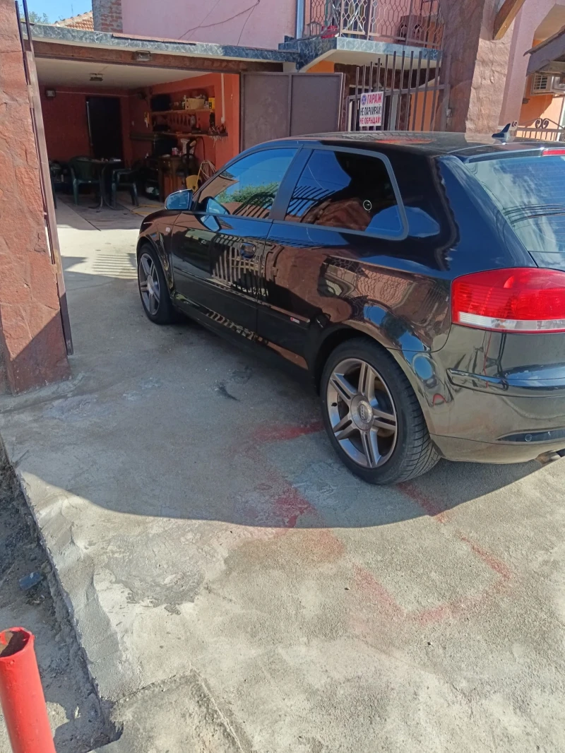 Audi A3 S Line пера на волана, снимка 5 - Автомобили и джипове - 47409890