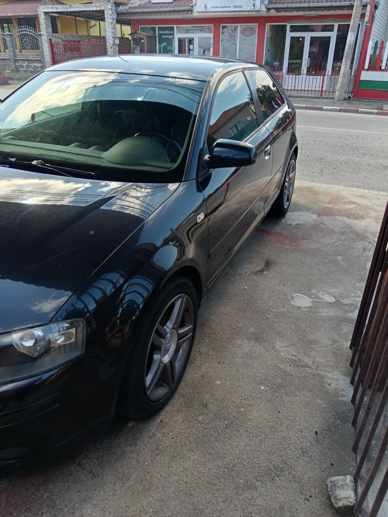 Audi A3 S Line пера на волана, снимка 2 - Автомобили и джипове - 47409890