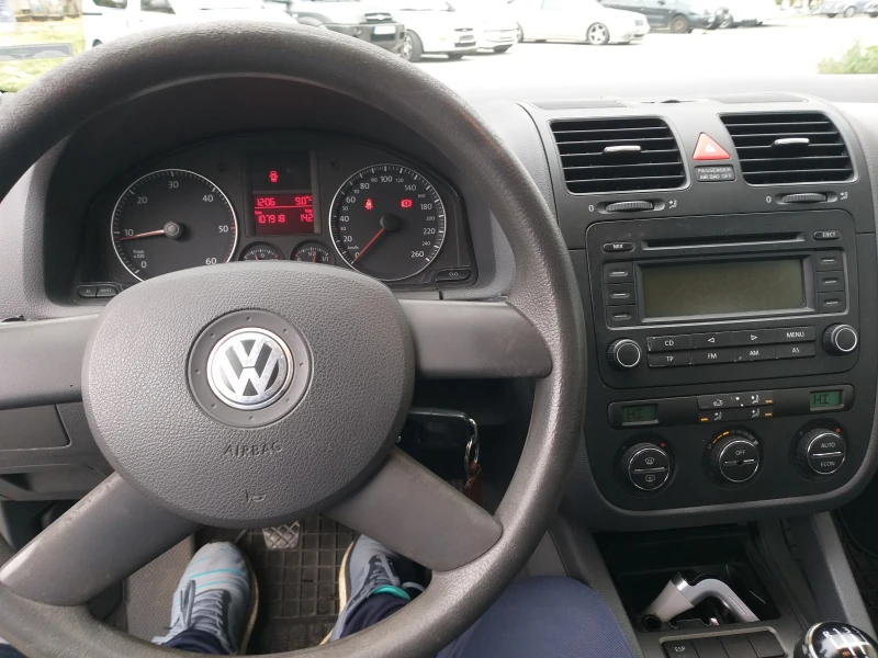 VW Golf 1.9tdi105k.c ITALIA, снимка 13 - Автомобили и джипове - 47825499