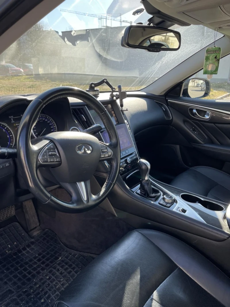 Infiniti Q50, снимка 6 - Автомобили и джипове - 48378975