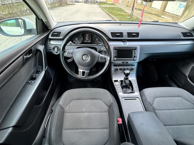 VW Passat 2.0TDI 4х4, снимка 10 - Автомобили и джипове - 48650508