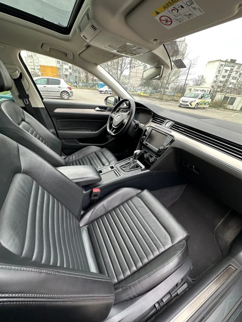 VW Passat Digital 4Motion, снимка 10 - Автомобили и джипове - 48798639