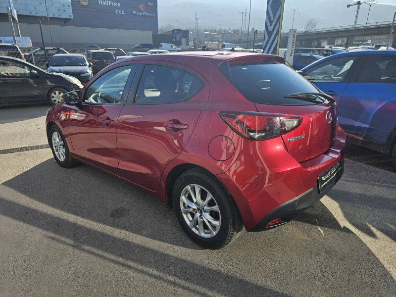 Mazda 2 1.5 Бензин, снимка 4 - Автомобили и джипове - 49434485