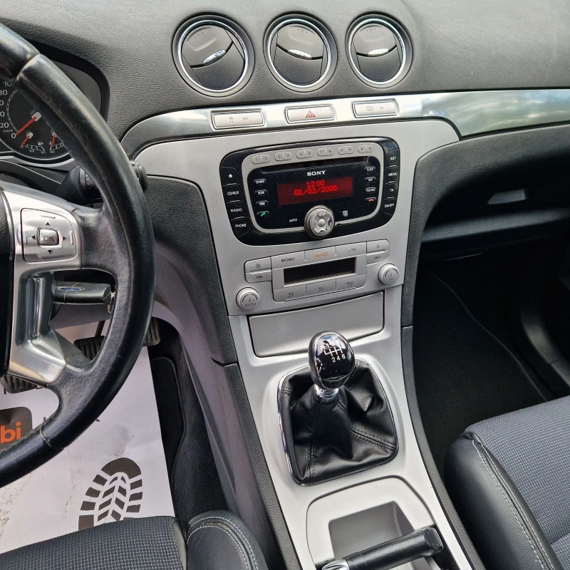 Ford S-Max 2.0 TDCI 140к.с, снимка 8 - Автомобили и джипове - 51943650