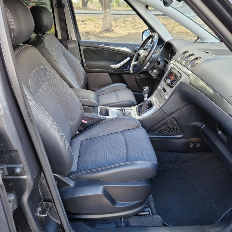 Ford S-Max 2.0 TDCI 140к.с, снимка 11 - Автомобили и джипове - 51943650