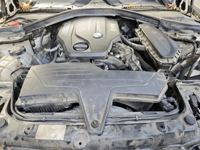 BMW 320 M-PACK, XDRIVE, снимка 17 - Автомобили и джипове - 52331626