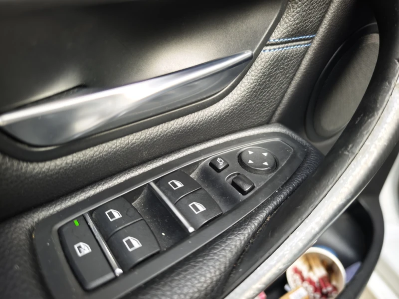 BMW 320 M-PACK, XDRIVE, снимка 15 - Автомобили и джипове - 52331626