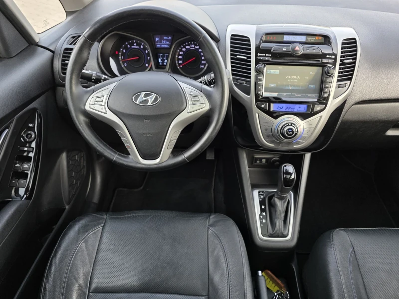 Hyundai Ix20 1.6i AUTOMATIC swiss edition , снимка 11 - Автомобили и джипове - 52840093