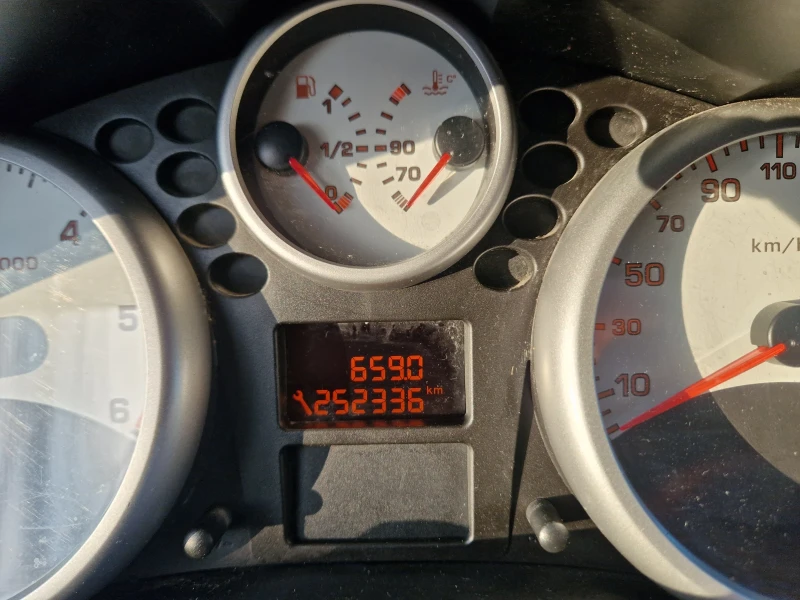 Peugeot 207 1.4HDI, 68кс, 08г, 5вр, Италия , снимка 15 - Автомобили и джипове - 52849189