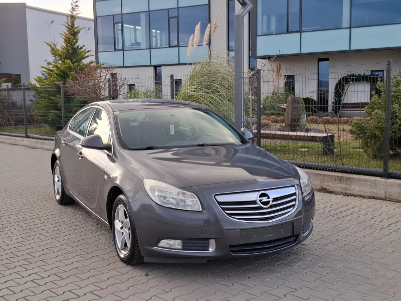 Opel Insignia 2.0CDTI* (131кс)* КЛИМАТРОНИК* * НОВ ВНОС* * , снимка 2 - Автомобили и джипове - 52975977