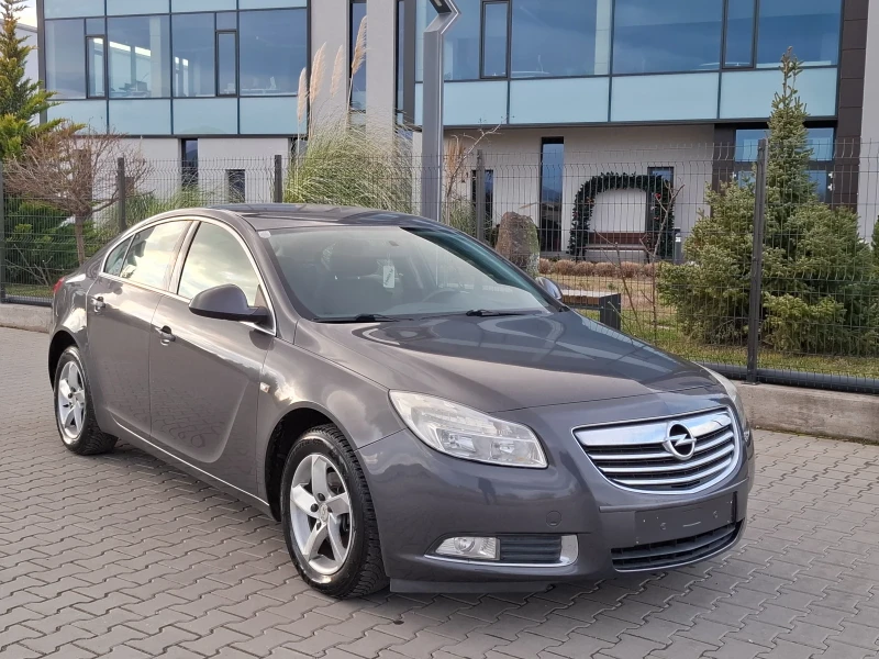 Opel Insignia 2.0CDTI* (131кс)* КЛИМАТРОНИК* * НОВ ВНОС* * , снимка 4 - Автомобили и джипове - 52975977