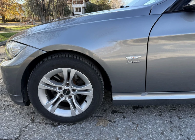 BMW 325 3.0i Facelift Xdrive, снимка 3 - Автомобили и джипове - 53012154