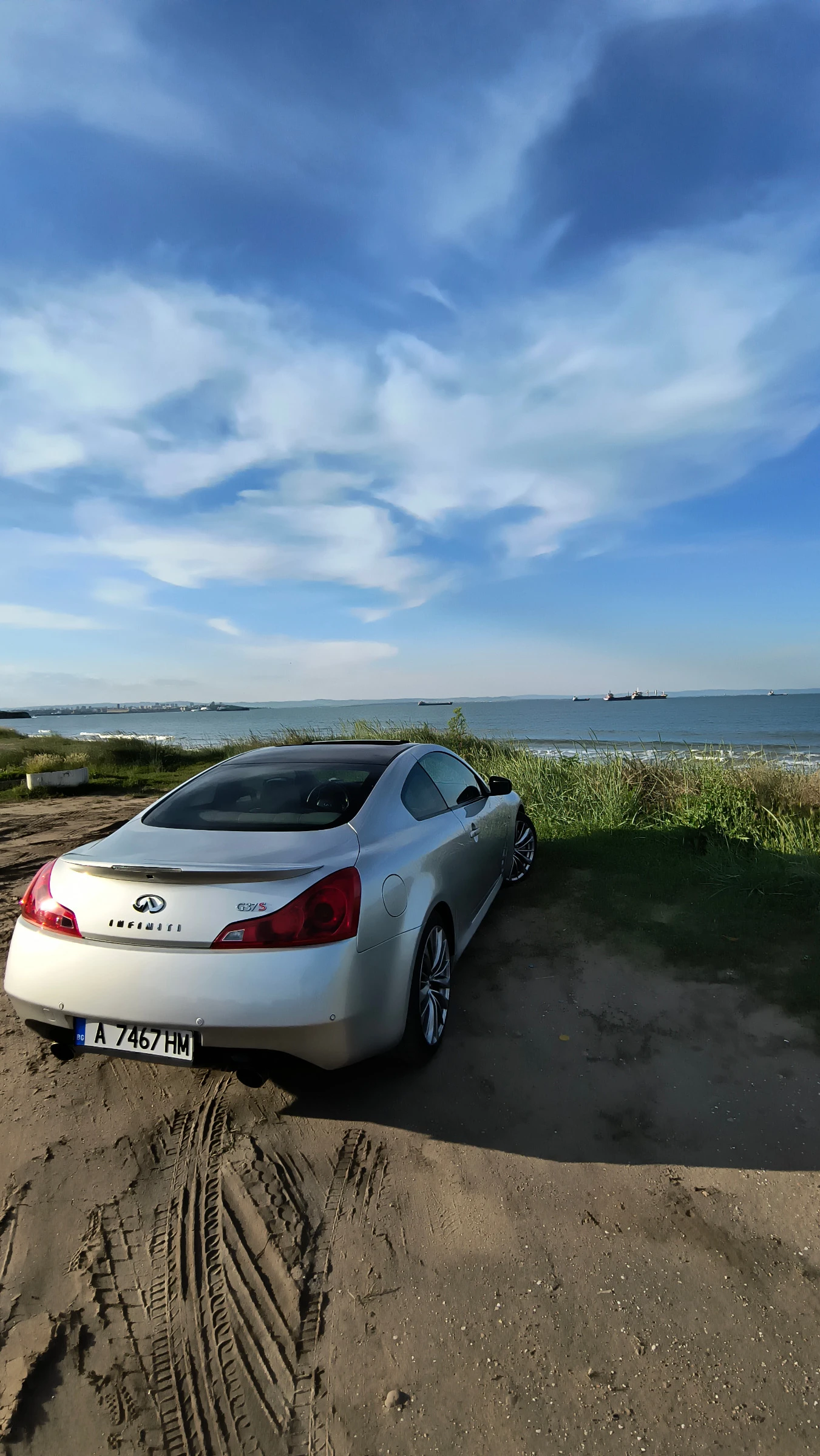 Infiniti G37  - изображение 2