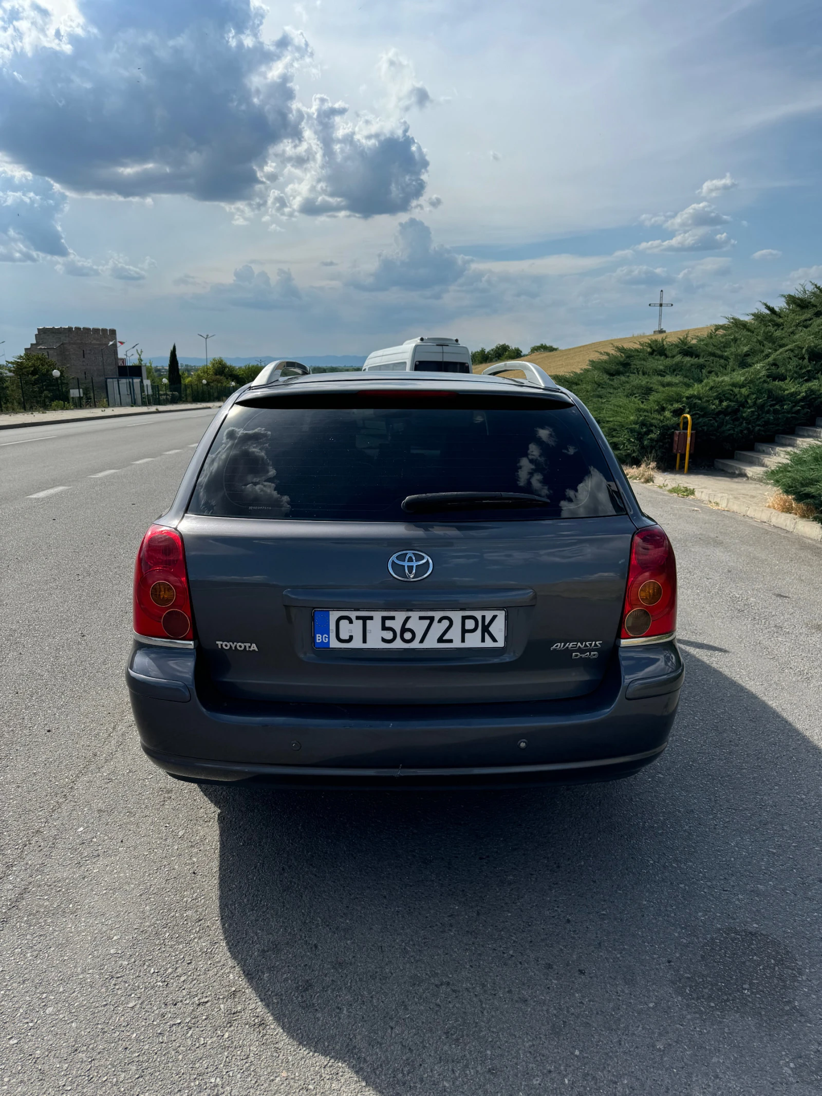 Toyota Avensis  - изображение 4